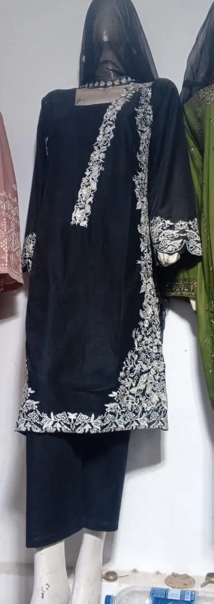 Black Embroidered Pakistani Suit with Linen Trouser & Chiffon Dupatta